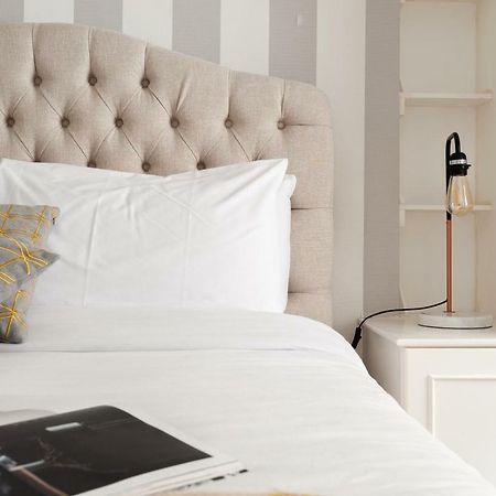 The South Kensington Mews - Lovely 5Bdr Home لندن المظهر الخارجي الصورة
