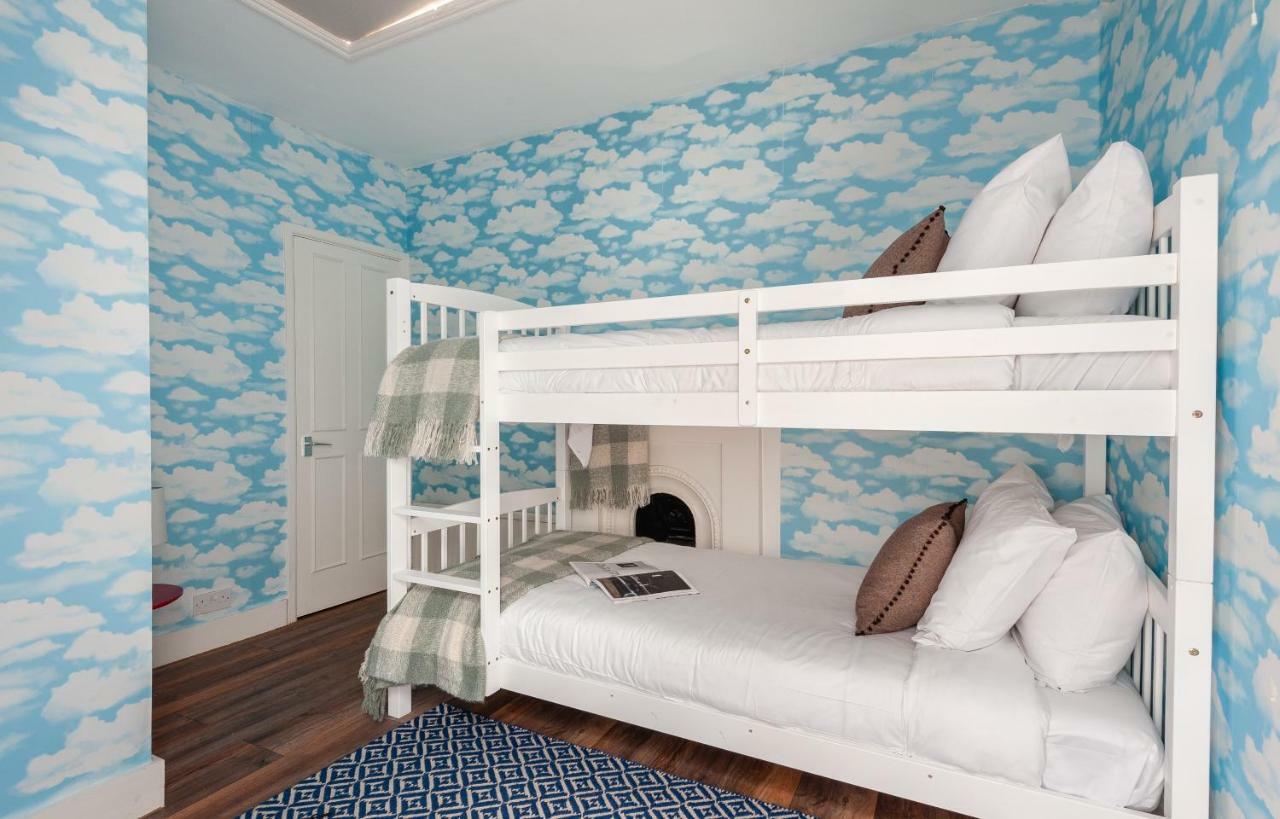 The South Kensington Mews - Lovely 5Bdr Home لندن المظهر الخارجي الصورة